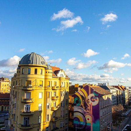 Buda Center Budapest Luaran gambar